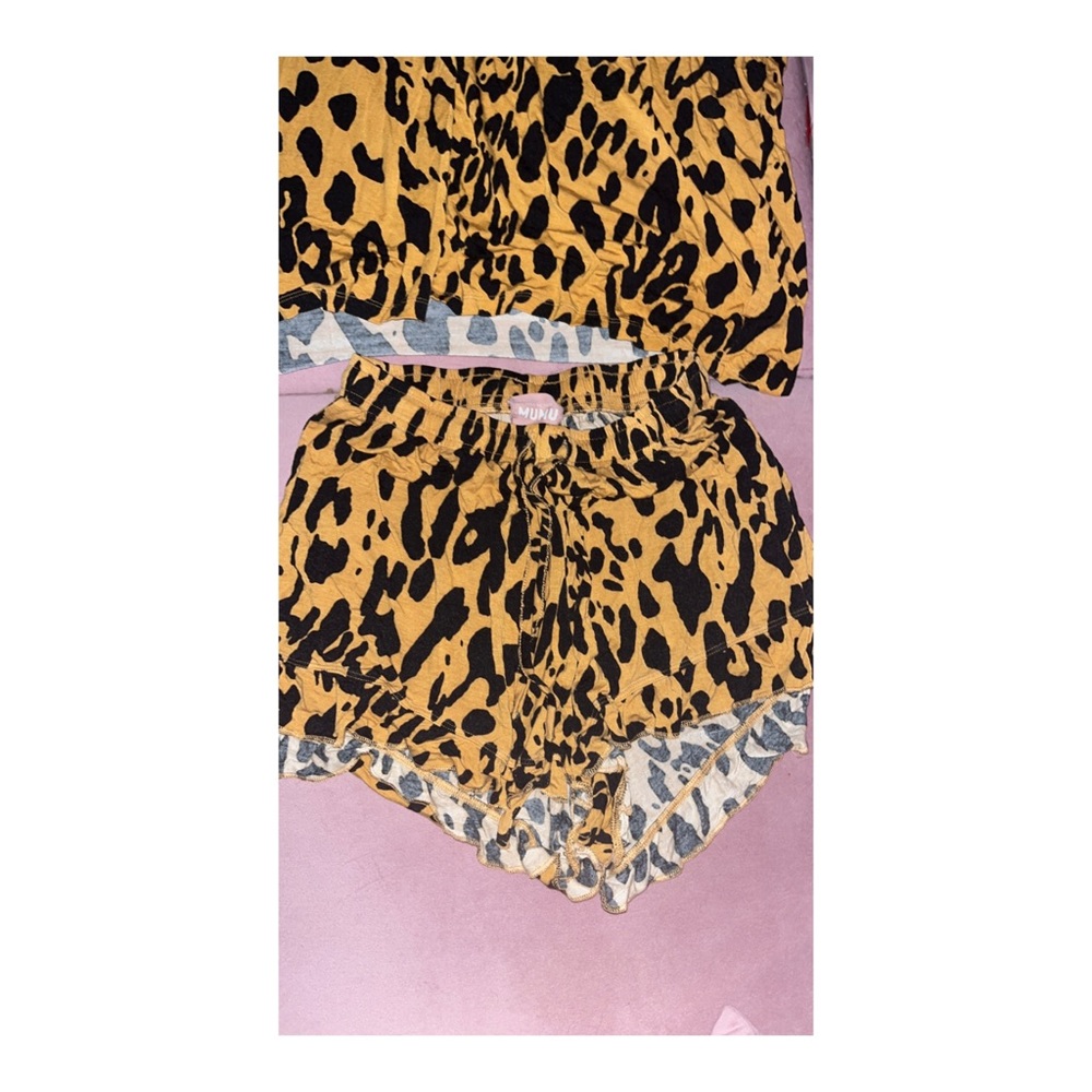 Mumu cheetah pjs size small